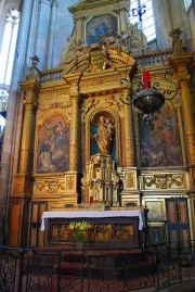 Autel de la chapelle du Rosaire (16 et 17èmes s.). Cliché personnel