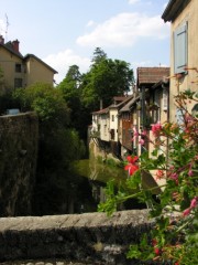 Pont sur la Cuisance, Arbois. Cliché personnel