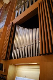 Vue des tuyaux du clavier à vent dynamique, au-dessus de la console. Cliché personnel