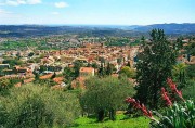 Vue de la ville de Grasse. Crédit: http://www.linternaute.com/sortir/escap/sudest/grasse/