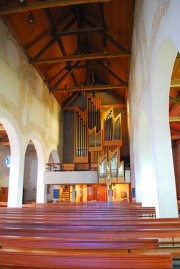 Nef et orgue Kuhn depuis l'entrée du choeur. Cliché personnel