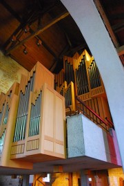 Vue en profondeur de l'orgue depuis le collatéral Nord. Cliché personnel