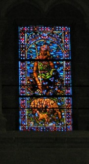 Un des vitraux du transept Nord. Cathédrale de Lausanne. Cliché personnel