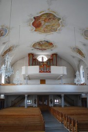 Nef et orgue de face, depuis le choeur. Cliché personnel