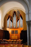 Vue de l'orgue Schwenkedel de l'église de Delle. Cliché personnel (mai 2012)