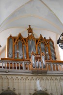 Vue de l'orgue Verschneider de Réchésy, depuis la nef. Cliché personnel (mai 2012)