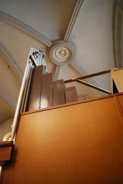 Vue de côté de l'orgue. Cliché personnel