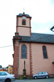 Vue de l'église (mai 2012). Cliché personnel