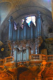 Belle vue de cet orgue remarquable dans Paris. Cliché personnel