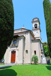 Vue extérieure de cette église. Cliché personnel (juin 2012)