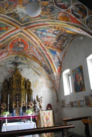 Autre vue des peintures anciennes de la chapelle gothique tardive. Cliché personnel