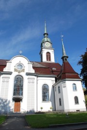 Vue de l'église catholique, Weinfelden. Cliché personnel (automne 2012)