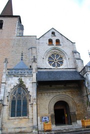 Une dernière vue de la Collégiale le 8 juin 2013. Cliché personnel