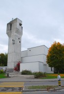 Vue de cette église catholique moderne. Cliché personnel