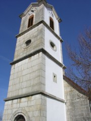 Eglise de Lajoux. La tour. Cliché personnel