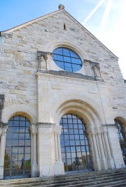 Façade de l'église catholique (1913). Cliché personnel