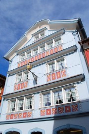Autre façade intéressante à Appenzell. Cliché personnel