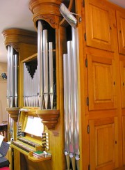 Orgue X. Silbermann de l'église catholique de Soulce, canton du Jura, Suisse. Cliché personnel