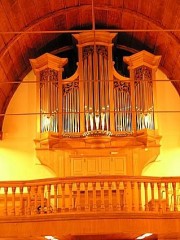 Manuf. de St-Martin, orgue du temple de Bevaix (1994). Cliché personnel