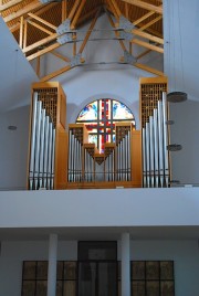 Vue de l'orgue Pflüger depuis la nef. Cliché personnel