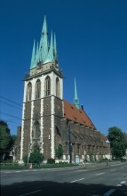 Eglise St. Georg d'Ulm. Crédit: www.st-georg.telebus.de/