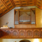 Vue de l'orgue Metzler en tribune Ouest. Cliché personnel