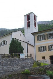 Autre vue extérieure de l'église. Cliché personnel