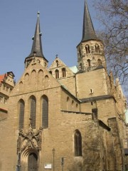 Eglise-cathédrale de Merseburg. Crédit: www.uquebec.ca/musique/orgues/