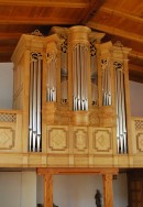 Orgue Cattiaux de l'église de Beurnevésin. Cliché personnel: juillet 2019