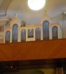 Vue de l'orgue Kuhn de l'église de Lens (Valais). Cliché personnel (juillet 2018)