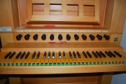 Console de l'orgue (sur le côté droit). Cliché personnel