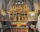 Maître-autel gothique un peu tardif. Source: https://www.flickr.com/photos/jlp45/7522434862/in/photostream/