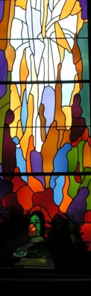 Détail du vitrail de la Résurrection par Aloys Perregaux. Cliché personnel