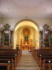 Nef et intérieur de l'église de Courrendlin. Cliché personnel