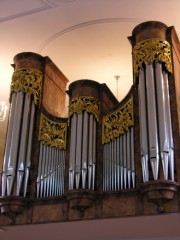 Une dernière photo de l'orgue Saint-Martin de Courrendlin. Cliché personnel (2006)