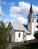 Eglise de Camuns. Source: Wikipedia