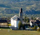 Bramois et son église (origine: https://paroisses-sion.ch/bramois) 