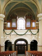 Orgue restauré par Kuhn dans l'église St-Vinzenz à Graz. Crédit: www.orgelbau.ch/