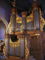 L'orgue de Pontarlier, restauré par B. Aubertin. Cliché personnel