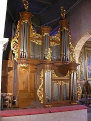 Orgue de St-Bénigne à Pontarlier. Cliché personnel