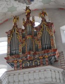 Vue de l'orgue historique de Reckingen, église paroissiale. Cliché personnel (juillet 2009)