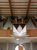 Orgue Kuhn de l'église de Courtételle. Cliché personnel