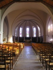 Nef de l'église des Fins. Cliché personnel