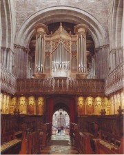 L'autre façade, côté CHOEUR, de l'orgue de St. Davids. Crédit: www.stdavidscathedral.org.uk/