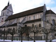 Collégiale de St-Ursanne. Cliché personnel (début 2006)