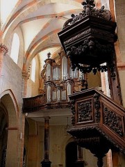 Vue de la chaire et de l'orgue. Cliché personnel