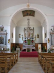 Nef et choeur de l'église. Cliché personnel