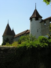 Vue partielle des remparts depuis l'extérieur. Cliché personnel