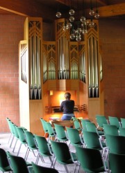 Autre vue rapprochée de l'orgue. Cliché personnel