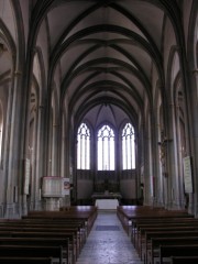 Vue de la nef de l'église du Russey. Cliché personnel